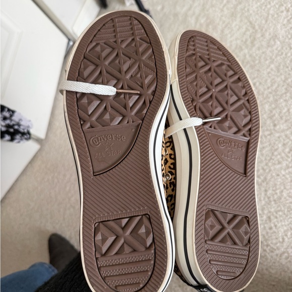 Converse Men’s Animal Print High-Top Sneakers - Picture 9 of 11